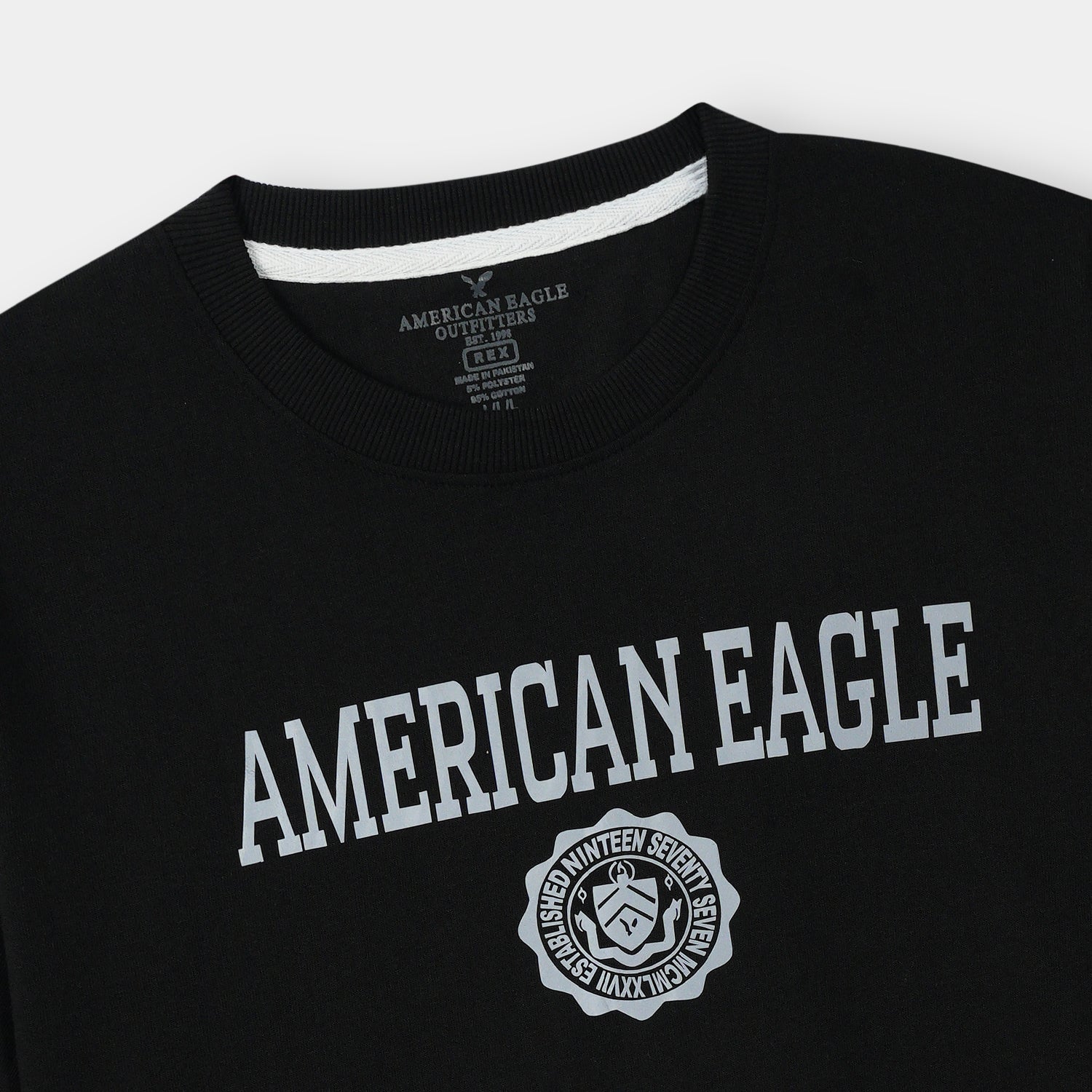 American Eagle Black T Shirt